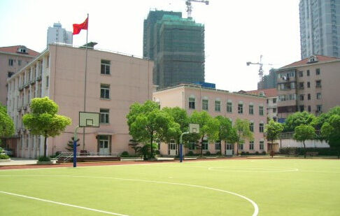上海静安区第一中心小学图片